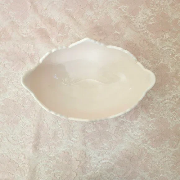 Pink Milk Glass Oval Centerpiece Bowl Jeanette Glass Co - Picture 5 of 7